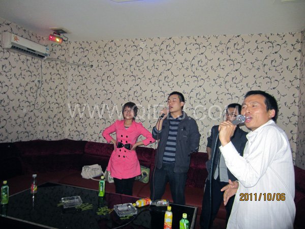 2011年10月，鄭州企鵝糧油機(jī)械有限公司--外貿(mào)部，十一國(guó)慶節(jié)團(tuán)體活動(dòng)！(圖1)