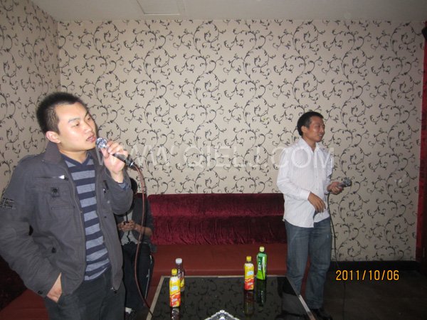 2011年10月，鄭州企鵝糧油機(jī)械有限公司--外貿(mào)部，十一國(guó)慶節(jié)團(tuán)體活動(dòng)！(圖8)
