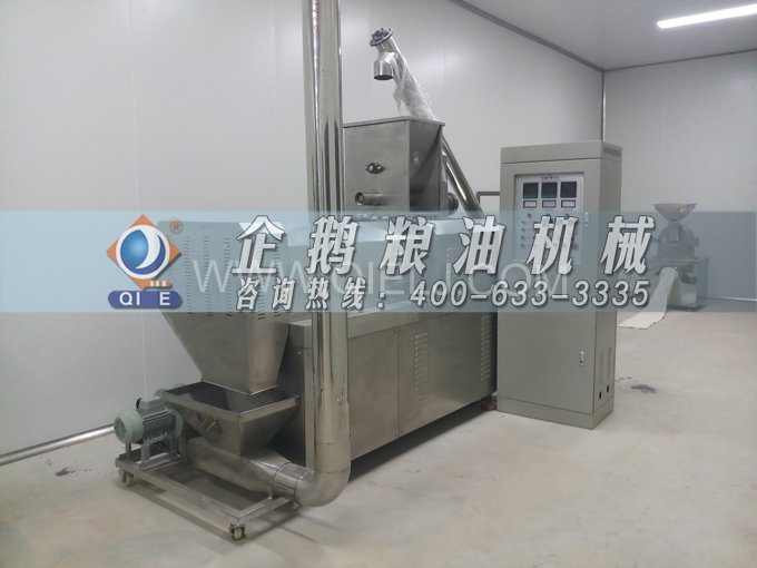 企鵝牌核桃油榨油設(shè)備，生產(chǎn)綠色健康油受大眾喜愛(圖3)