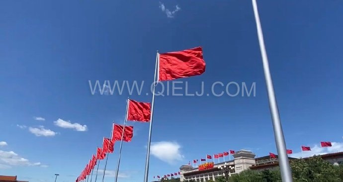 熱烈慶祝十一國(guó)慶節(jié)，企鵝糧油機(jī)械祝愿祖國(guó)繁榮昌盛(圖1)